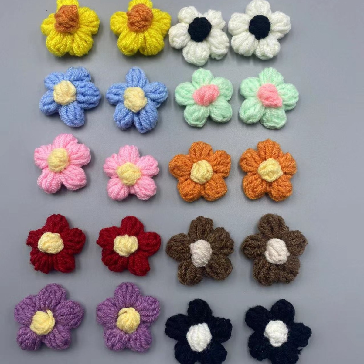 Handmade Crocheted Wool Flower 4- 4.5cm Puff Flower DIY Kidsren's Clothing Accessories Accessories Puff Flower Hand Hook Flower