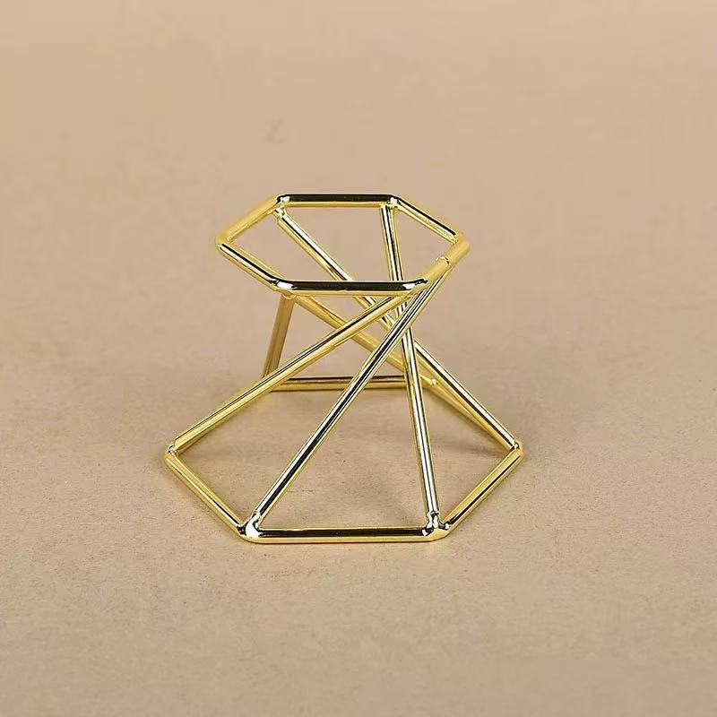 Modern Simple Metal Jewelry Living Room Office General Decoration Metal Geometric Accessories Jewelry
