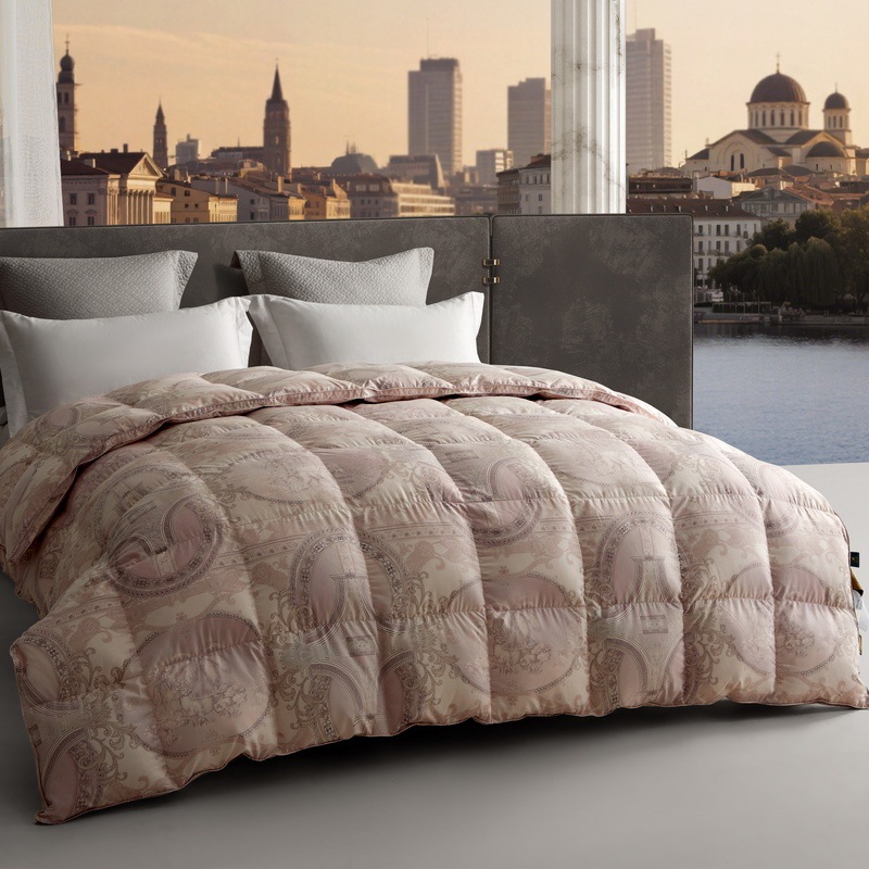 2025 New High-Puffiness down Feather Quilt, Same Style as Big Brands, Pure Color, Accessible Luxury, Classy down Quilt Live Broadcast