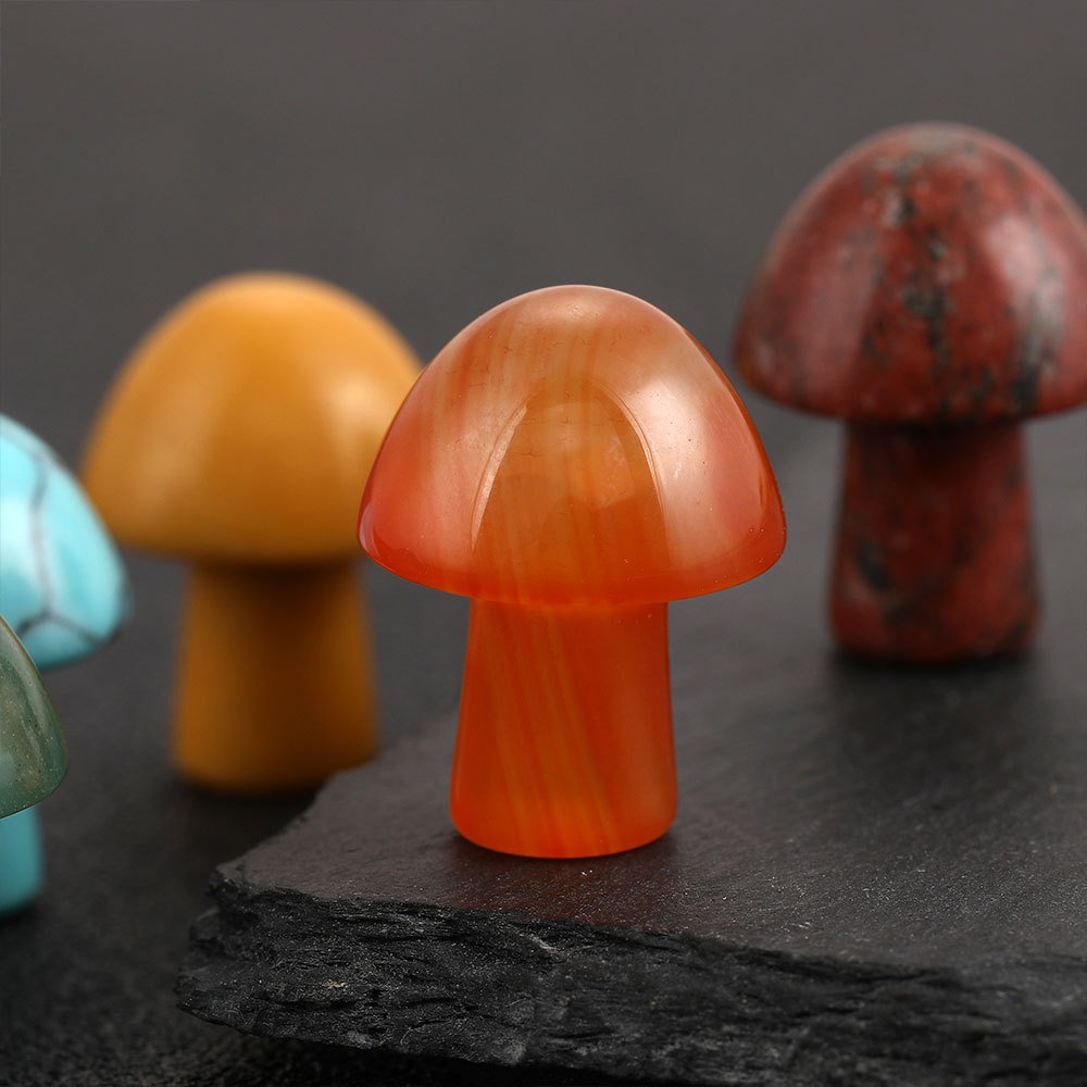 Cross-border Hot Sale Natural 20mm Crystal Mushroom Ornaments Small Mushroom Crystal Crafts Micro Landscape Ornaments Decorations