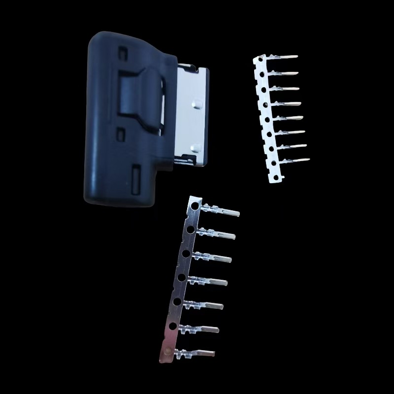 Suitable for Audi Ami Mercedes-Benz Ami Multimedia Connector 30Pin Plug Mistumi/ Aux/Usb/Ipod