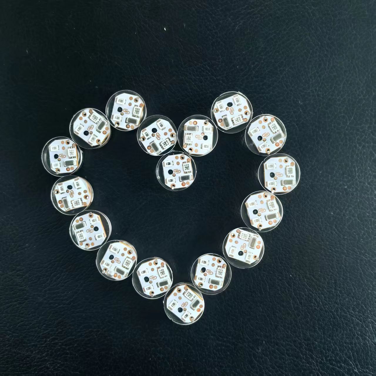 Round Vibrating Light, Vibrating Flash Light, Luminous Turtle Wick, Luminous Radish Knife Wick Button Light, Clothing Light