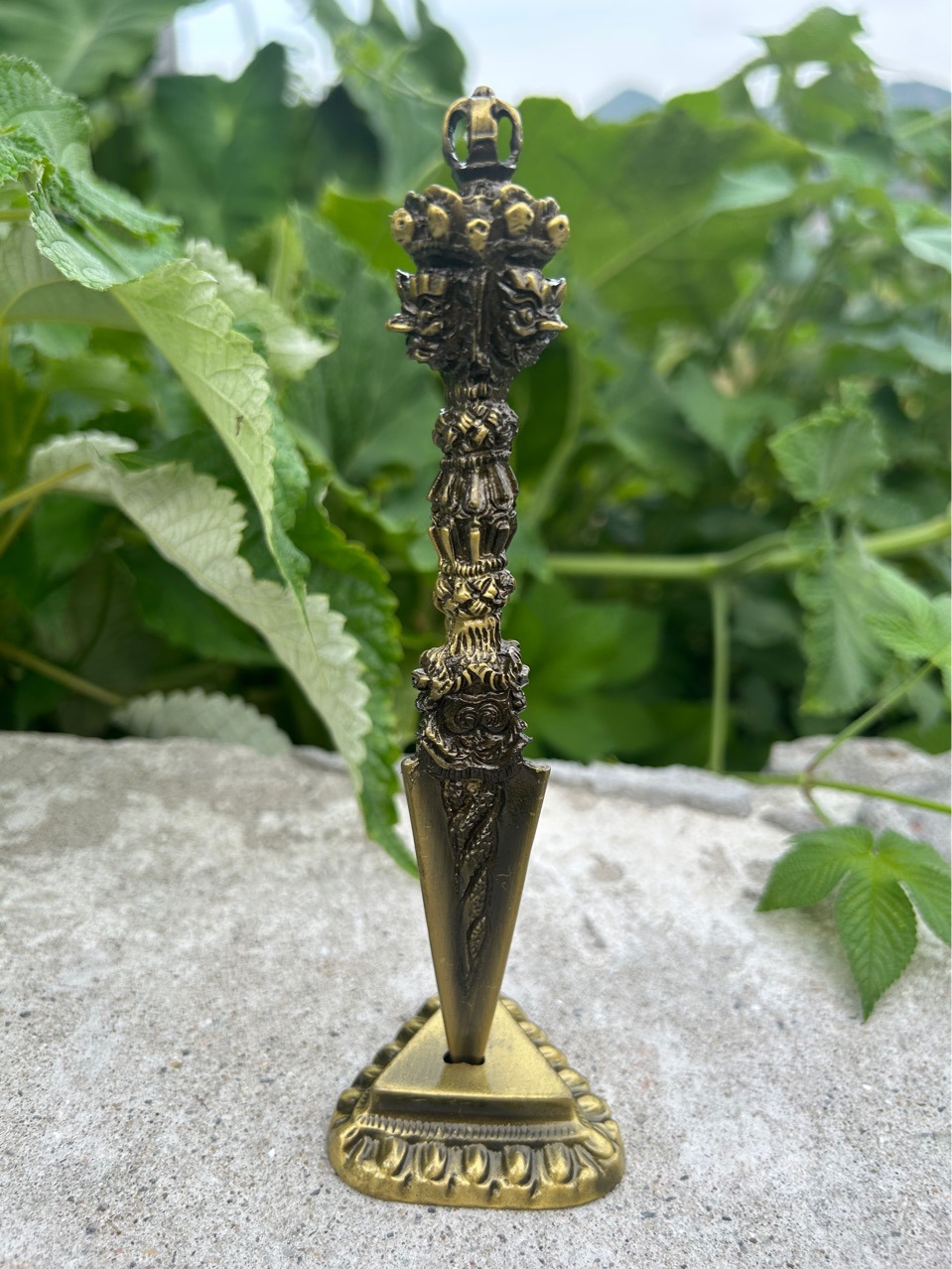 Xizang Tantra Ruth Diamond Pestle Ornaments Puba King Kong Prong Magic Pestle Instrument Copper Alloy Belt Base Height 17cm