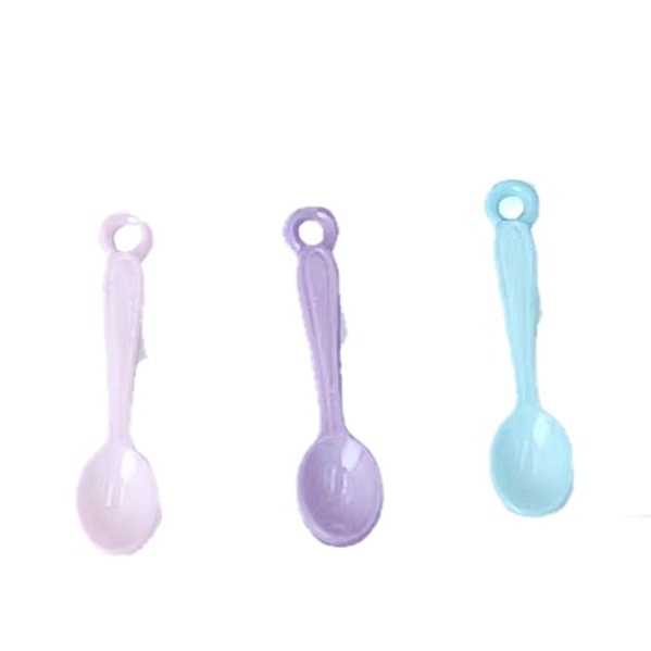Design Creative Spoon Pendant Fashionable Stylish Simple Rainbow Color Artificial Small Spoon Perforated Pendant Necklace Accessories