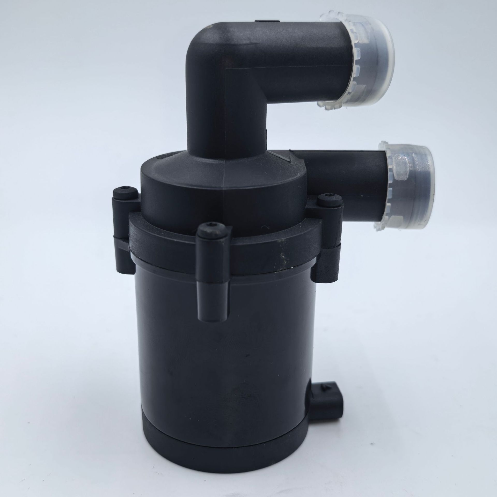 Manufacturers Car Cooling Water Pump 702671370 390034 for Mercedes Benz 2011 Car Accessories Wholesale