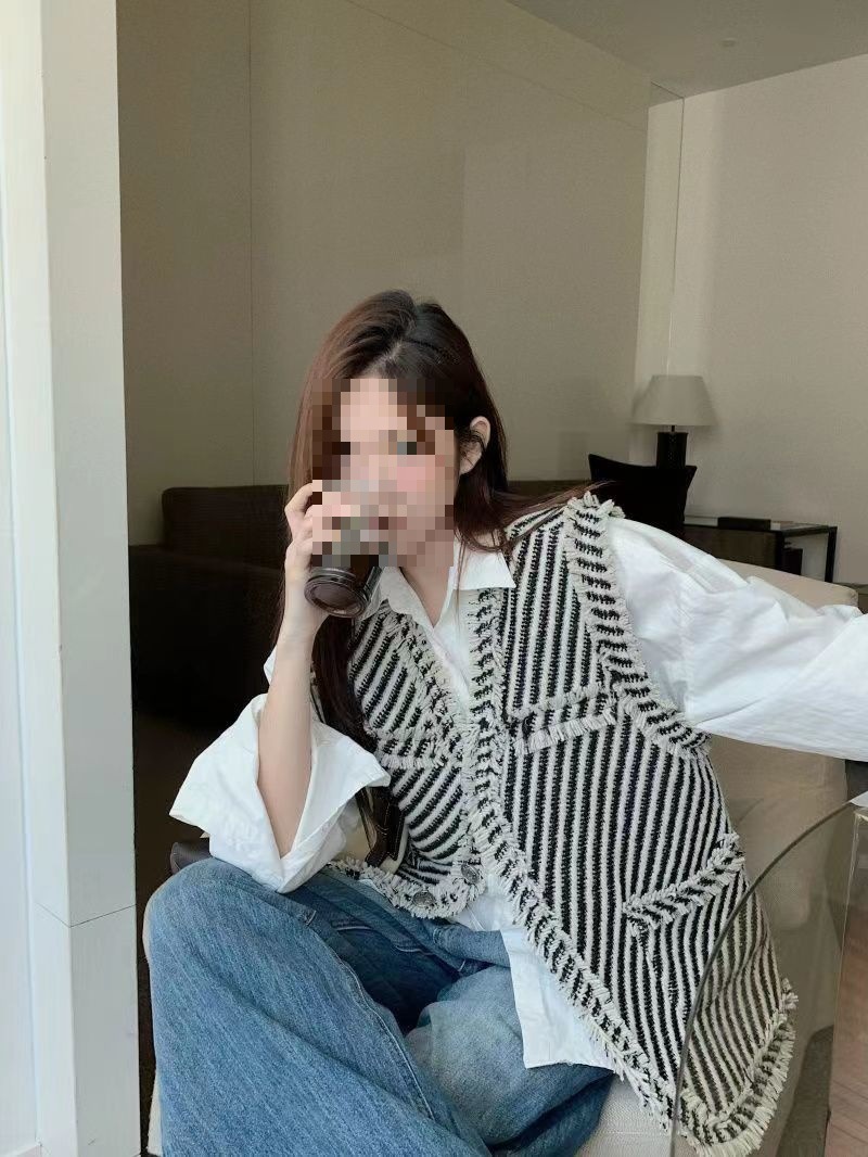 Tweed Style Vest for Women, Large Size, Loose, Slim, Fashionable, Versatile Vest for Women, Spring & Fall Outer Vest