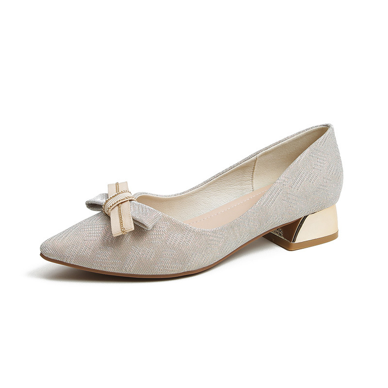 Pointed Toe Flats for Women 2025 New Autumn Shoes Flats-Soled Celebrity Versatile Shallow Scoop Shoes Large Size 41 to 43 Princess Style