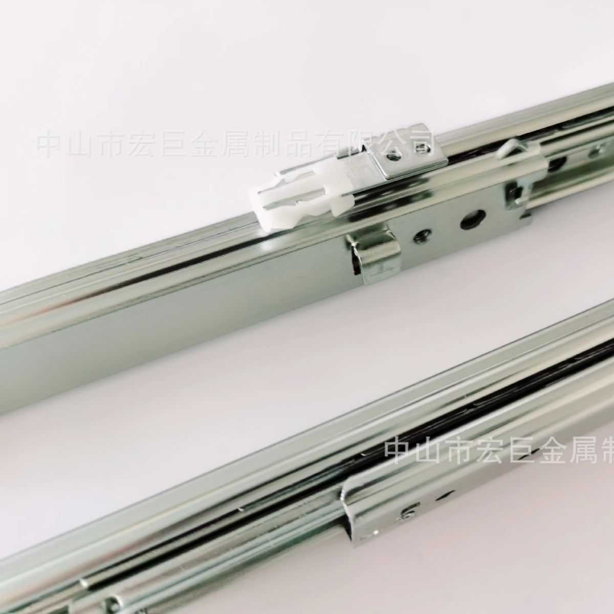 Supply 27 double-layer hook slide rail hanging plug-in car track tool cabinet RV transformation refrigerator bottom guide rail