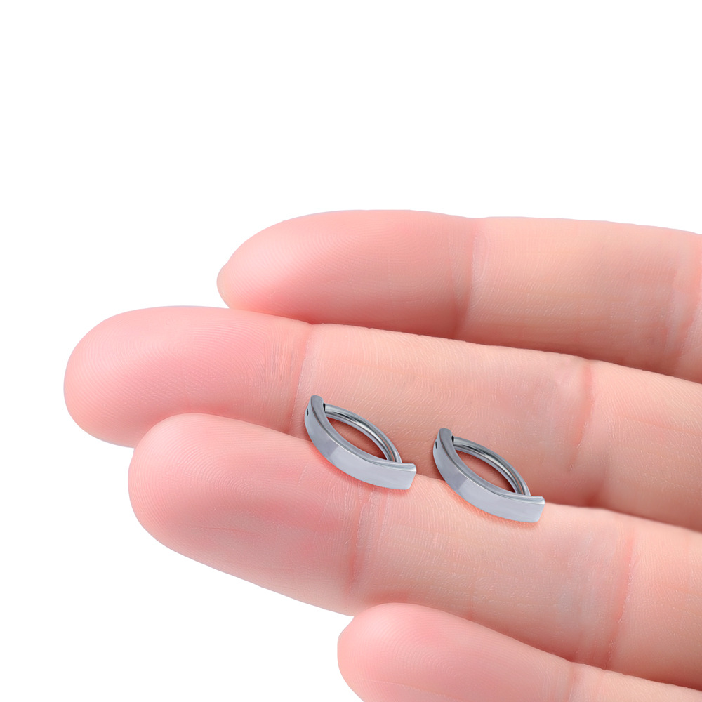 Foreign trade new G23 titanium belly button ring unisex jewelry smooth ASTM-F136 titanium body piercing belly button buckle