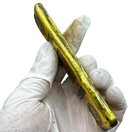 Solid Gold Bars, Warm and Delicate, Old and Spicy Fine Workmanship, Length 3cm , Height 11.5