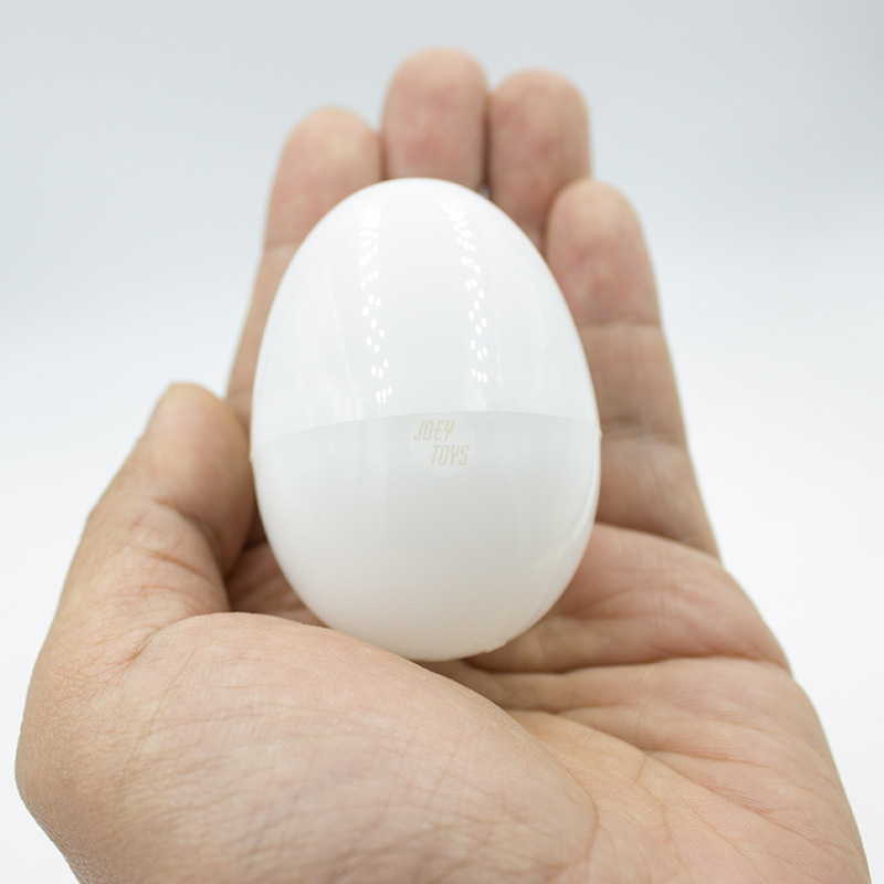 White simulation Eggs can open Oval twist eggshell Easter egg toys Easter Eggs