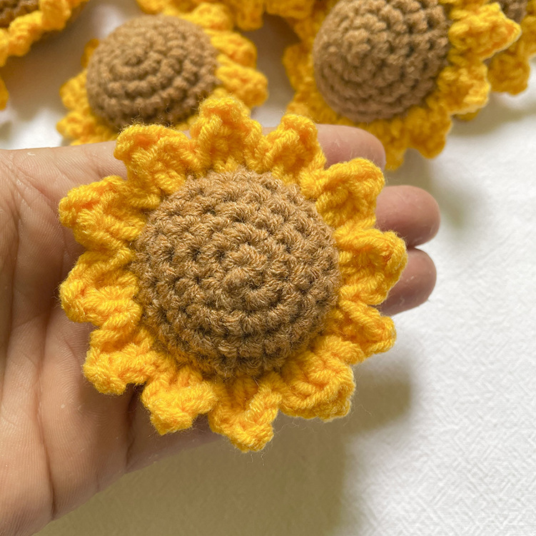 Сделай сам вязаная головка подсолнуха, готовый вязаный кулон, полуготовый букет подсолнухов