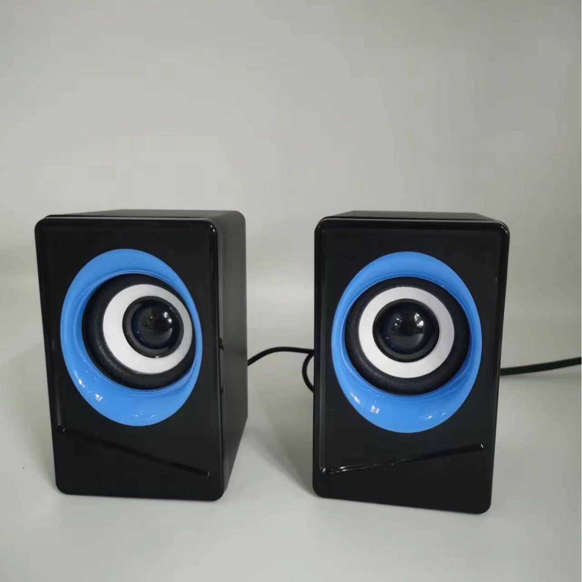 New Cross-Border Computer Audio Desktop Home Notebook Wired Small Speaker Desktop Subwoofer Speaker Wholesale