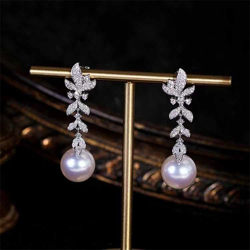 Fashionable Water Drop Elegant Pearl Earrings for Women, Pre-Wedding Bridal Earrings, Exquisite Elegant, Light Luxury and High-End Sense