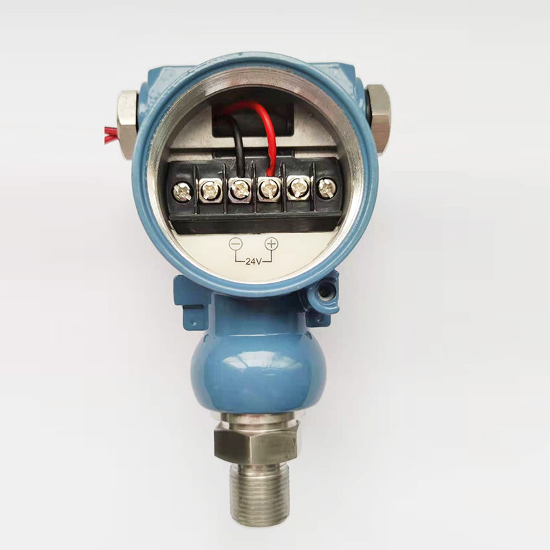 Diffused Silicon Pressure Transmitter Digital Display High-Precision Water and Gas Oil Hydraulic Explosion-Proof and High Temperature Resistant Intelligent Pressure Sensor