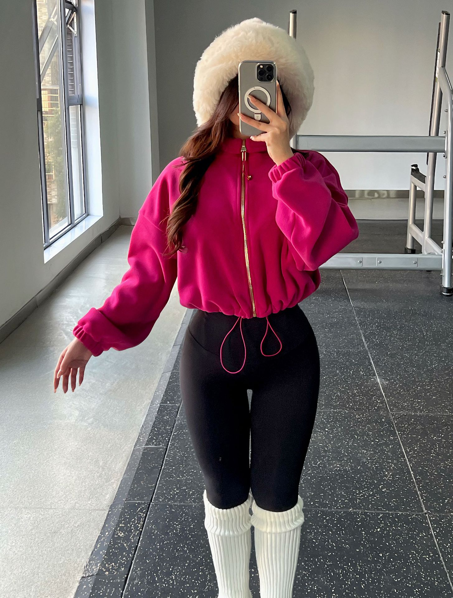 Autumn and Winter Cashmere Lamb Yoga Jacket Women's Sports New Jacket Fleece-Lined Warm Drawstring Austrian Velvet Yoga Top