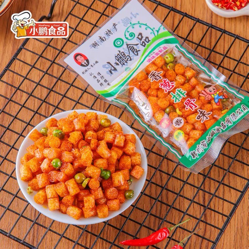 Li Xiaopeng chives ribs flavor spicy sticks spicy Xiaopeng childhood post-90s nostalgic casual snacks