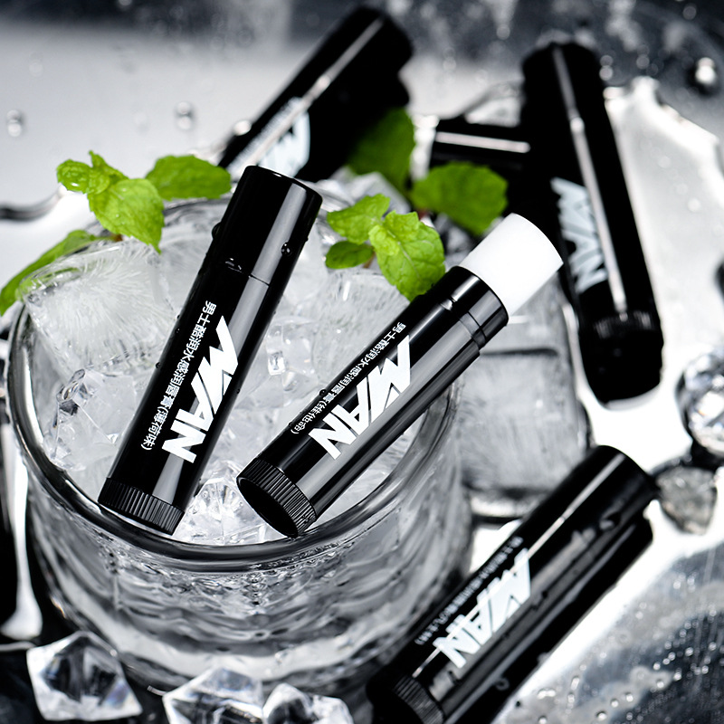 Men's lip balm cool moisturizing moisturizing moisturizing autumn and winter antifreeze lip protection wholesale membrane muscle manufacturers on behalf of hair