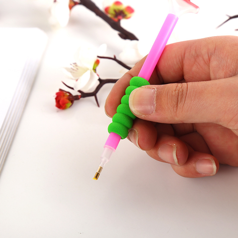 Multicolor Diamond painting point drill pen non-slip finger protection pen holder cross stitch protection pen set tools manufacturers wholesale