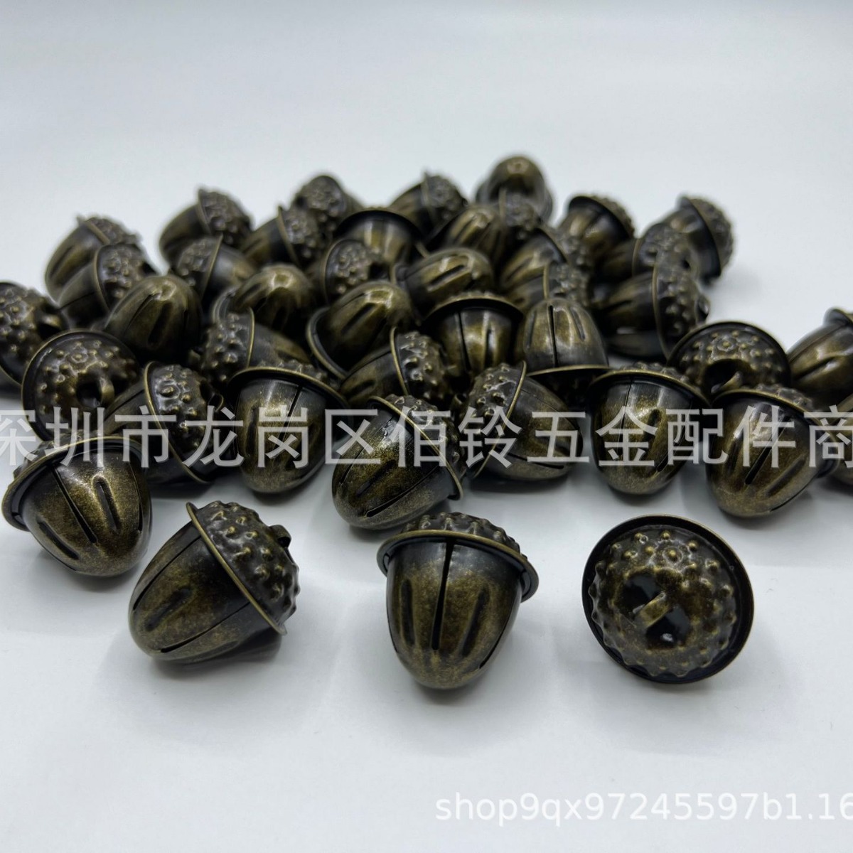 Christmas bell pendant pine cone wind chime vintage jingle pendant holiday outdoor decoration diy bell pet bell