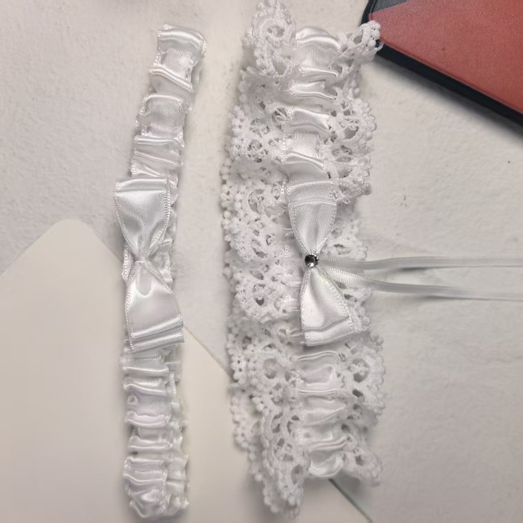 1 Set of New European and American Bridal Lace Stockings with Bows, Sexy Garters, Wedding Thigh Rings, Wedding Accessories