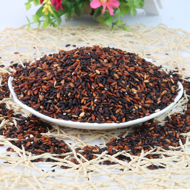 New Arrival of Whole Grains, Northeast Black Glutinous Blood Glutinous Rice, Ground Powder, Porridge and Soup, Purple Red Glutinous Rice, Wholesale Blood Glutinous Rice