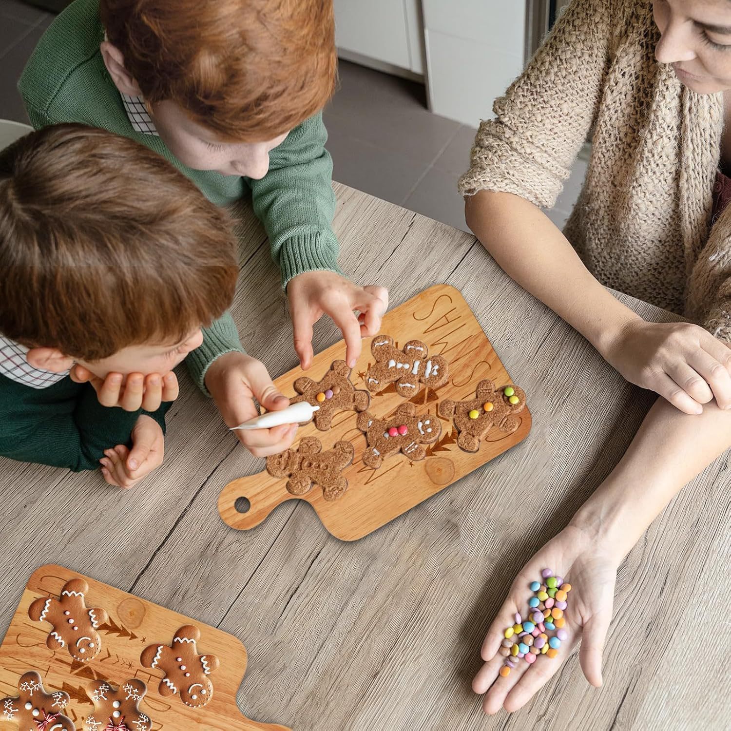 Wooden Christmas Cutting Board Household Rubber Wood Small Tray with Handle Double-Sided Cheese Plate Pizza Cheese Plate