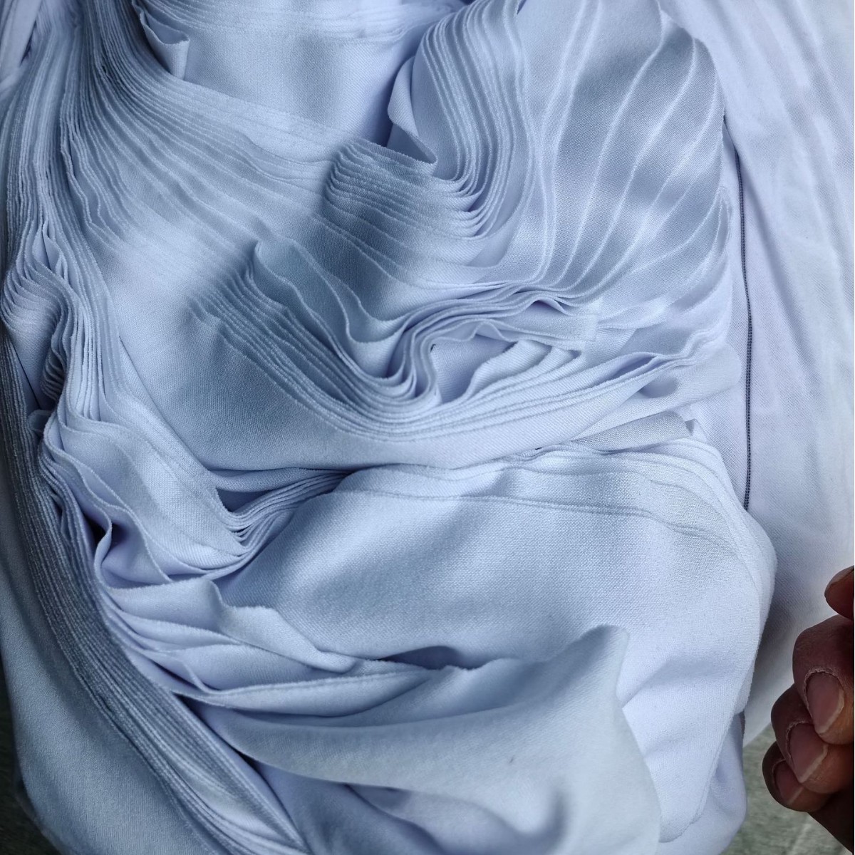 Dust-Free Cloth, Soft, Absorbent, Oil-Absorbing, Lint-Free, Rag Scraps, Industrial Rags Sold by the Pound