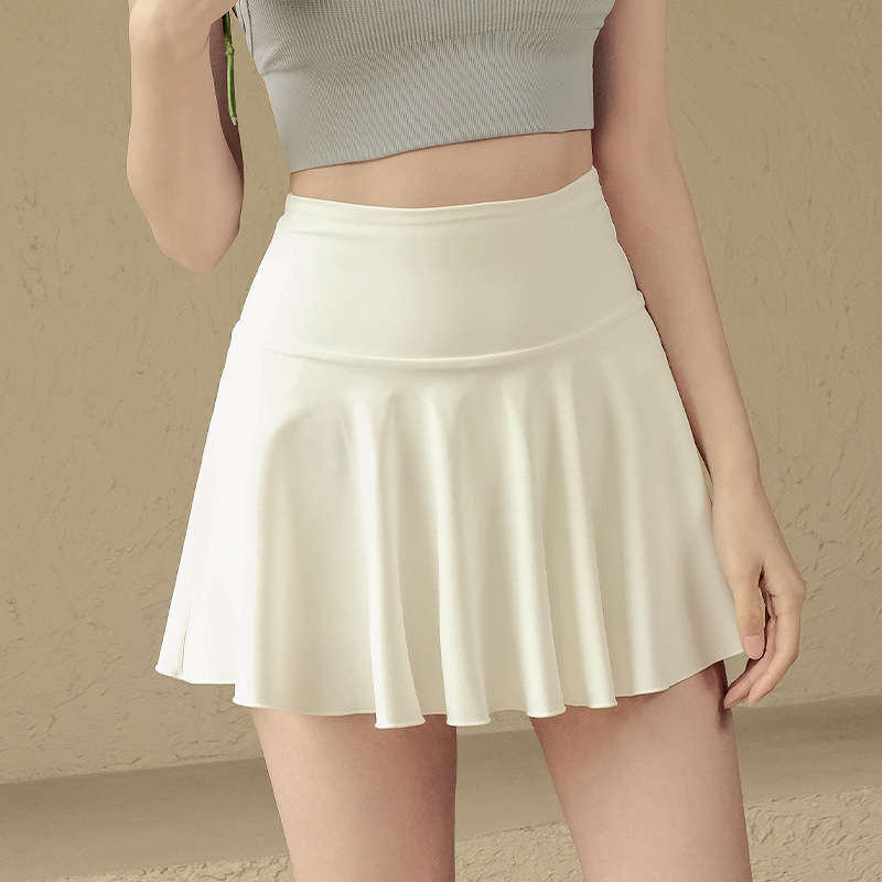 Спортивная короткая юбка для женщин, фейковая летняя двухкомпонентная юбка, анти-экспозиция, йога, бег, фитнес, теннис, бадминтон, белая юбка с складками