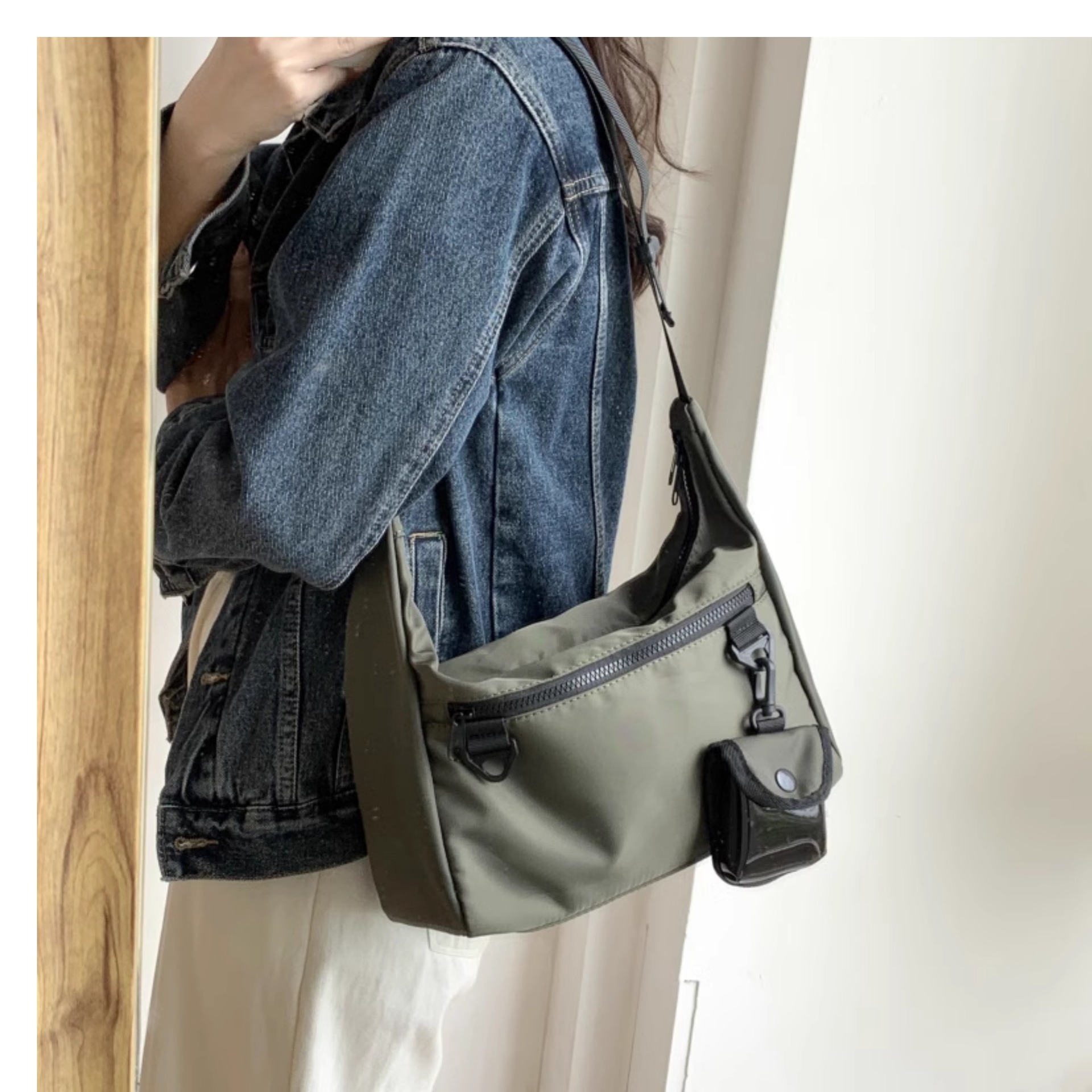 New Japanese Style Shoulder Crossbody Bag Men's Trendy Brand Student Sports Backpack commuter Bag Casual Messenger Bag Women's Ins Trendy