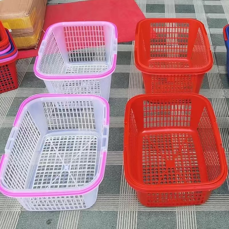 Fruit Basket Wholesale Manufacturer 0.5-6kg Mulberry and Bayberry Portable Basket Picking Basket Grape and Strawberry Basket Plastic Basket