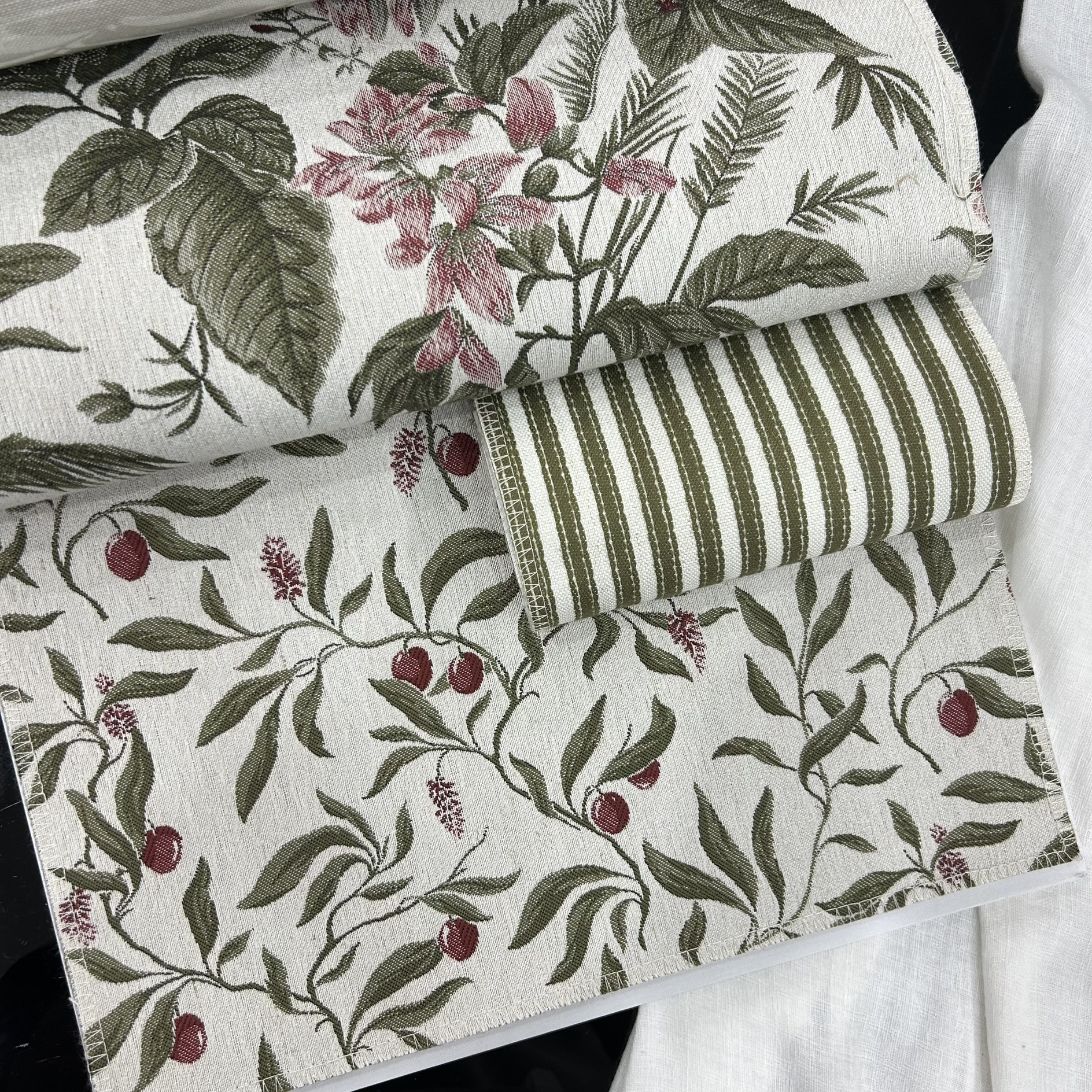 Width 290cm Retro Small French Small American Floral Cloth Linen Texture Jacquard Curtain Cloth Pillow Cloth Soft Decoration Fabric