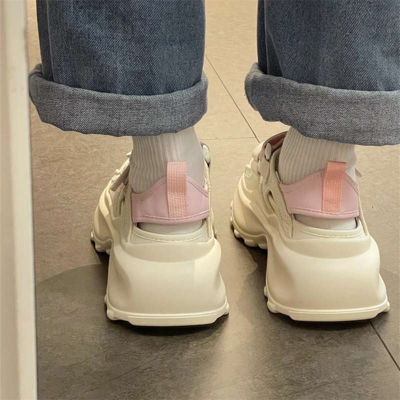 Papsl2025 New Versatile Mesh Bread-Toe Sports Sandals Showing Feet Small Thick-Soled Lightweight Cut Out White Sandals