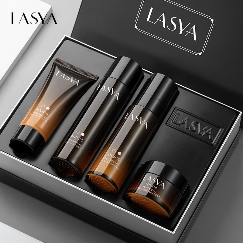 LASYA Мужской многофункциональный набор из четырех предметов для ухода за кожей: очищающее средство, крем для лица, увлажняющее масло, контроль жирности