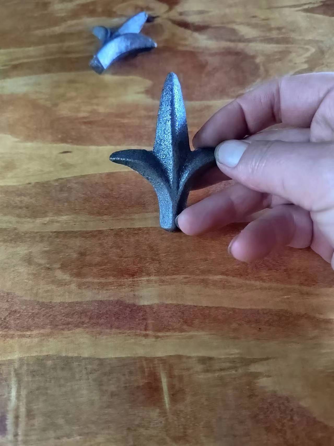 Supply of Wrought Iron Cast Iron Fittings, Cast Spearheads, Railing Welding Heads, Creative Vintage Style Iron Crafts