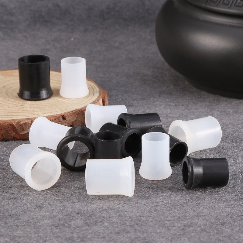 Cigarette Holder Accessories Food Grade Silicone Mouthpiece Large and Small Black and White Models Ready for Sale Wholesale Pipe Mouthpiece Protective Cover Direct Sale
