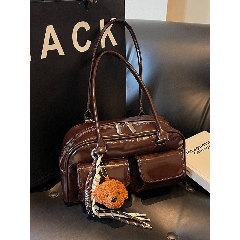 Factory Wholesale Korean Style Pu Bowling Armpit Bag for Women This Year's New Versatile Large-Capacity Oil Leather Shoulder Bag