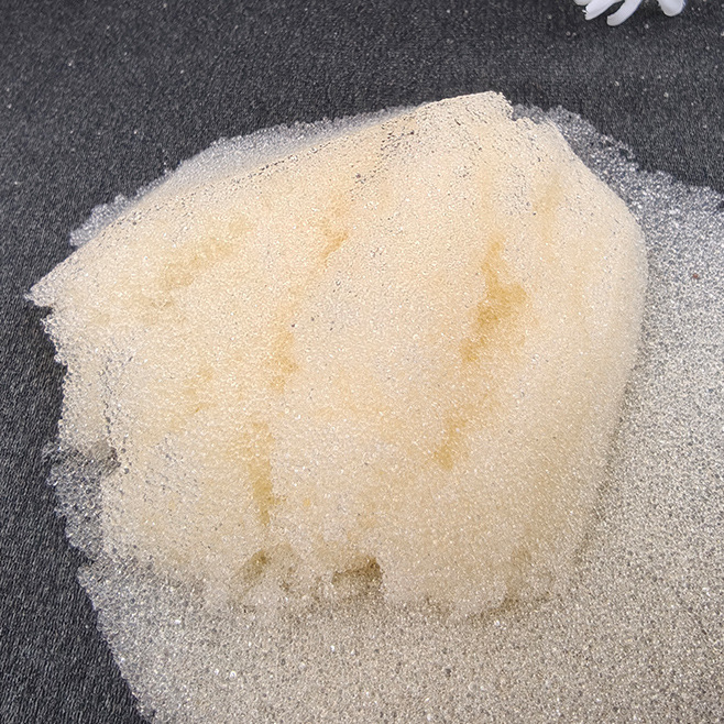 Strong Alkaline Anion Exchange Resin 201*7 (717) Waste Water Treatment Boiler Softening Pure Water Ion Resin