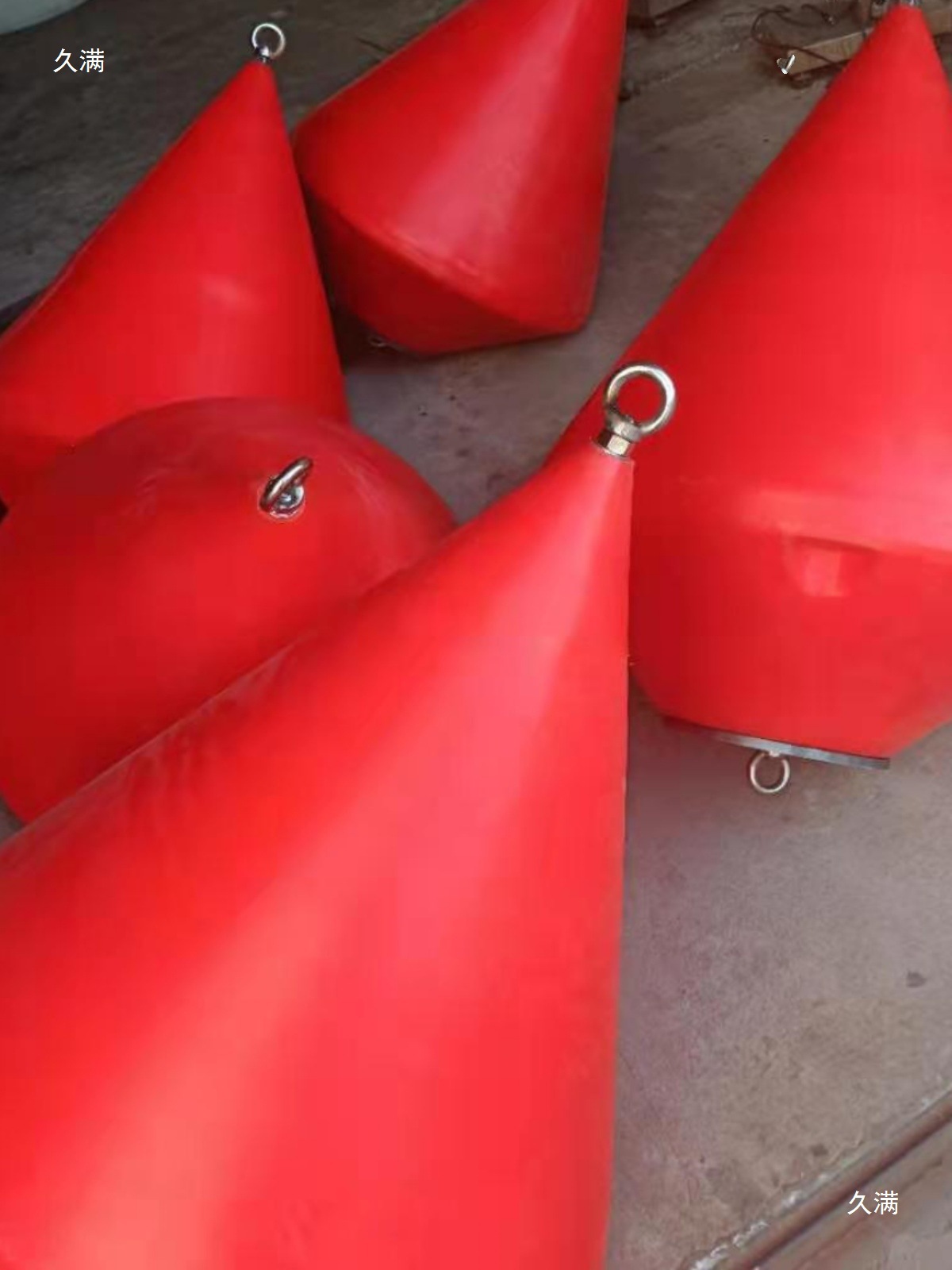 River Reservoir Engineering Construction Warning Buoy Sea Night Solar Light Luminous Positioning Channel Navigation Buoy