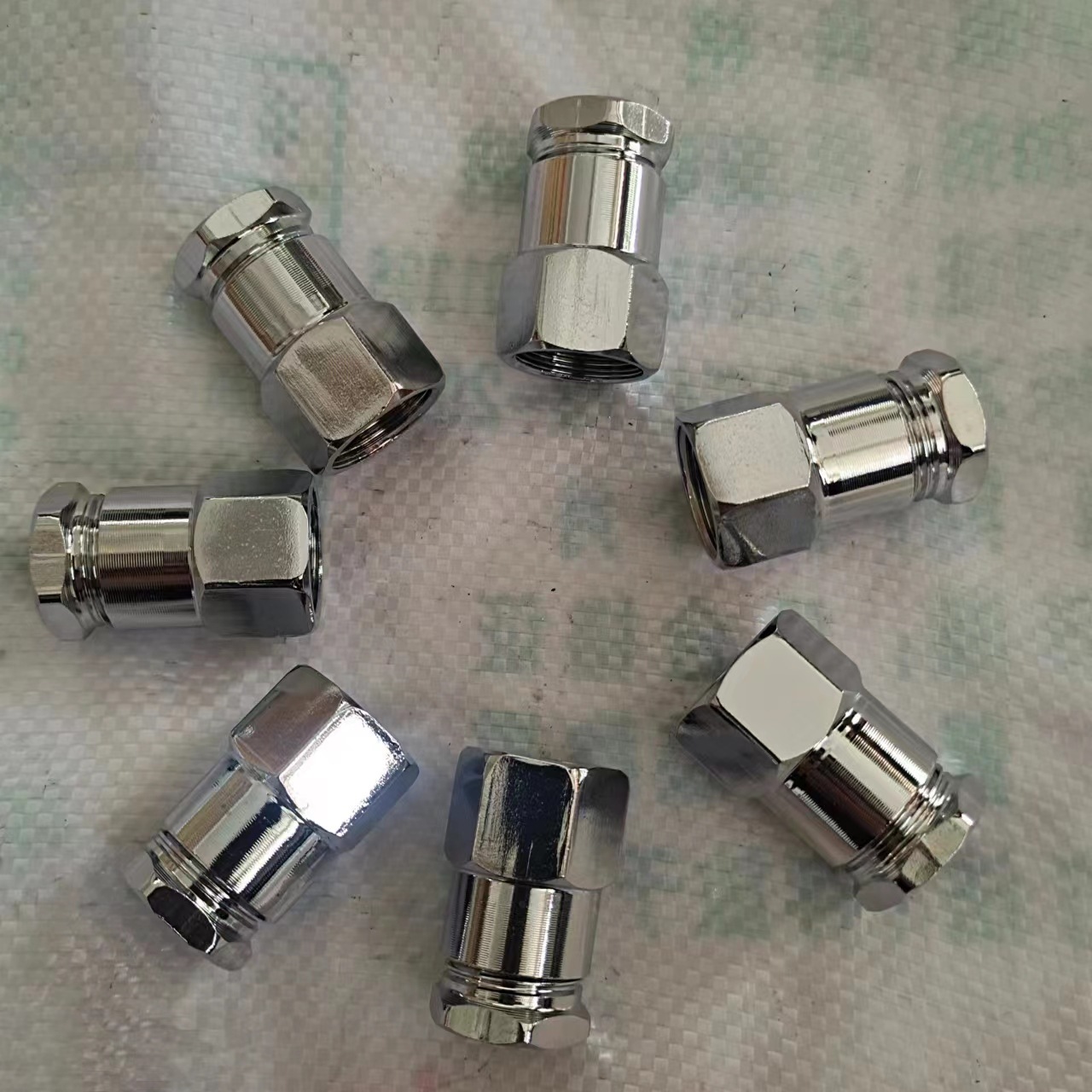Natural gas stainless steel bellows nut 3 points 4 points 6 points 1 inch gas gas nut screw Port gas pipe connector