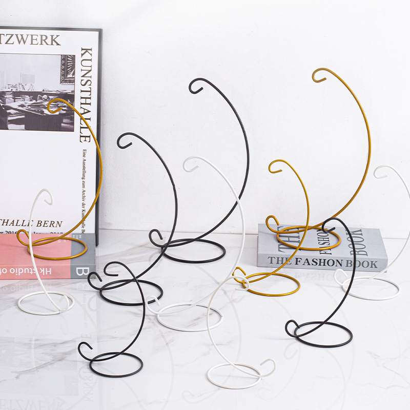 New glass bottle iron rack hook micro landscape hanging bottle iron rack hook cartoon Barbie doll iron bracket