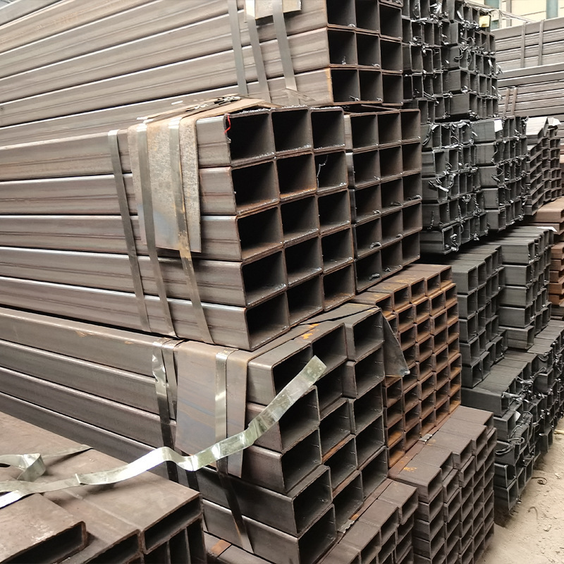 Поставка напрямую с завода оцинкованных квадратных труб для строительных стальных конструкций, черного материала горячекатаных прямоугольных квадратных труб, алюминий-магний квадратных труб