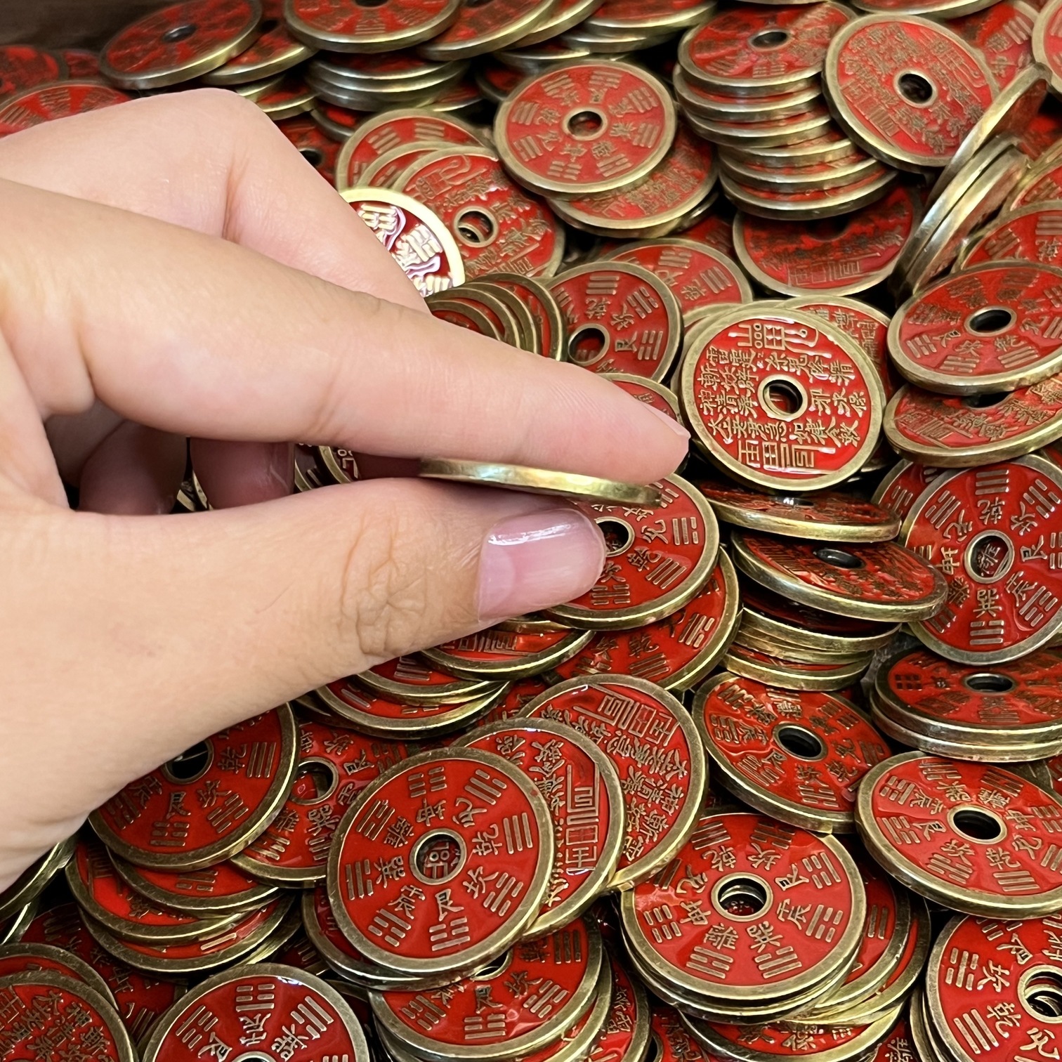 Wholesale Cinnabar Mountain Ghost spend money gossip pendant antique copper pendant accessories hand made homemade accessories hand rope original