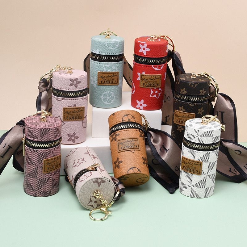 Европейская и американская монетница 2023 нового компактного дизайна, кулон для наушников, красный конверт, мини-сумка для ключей