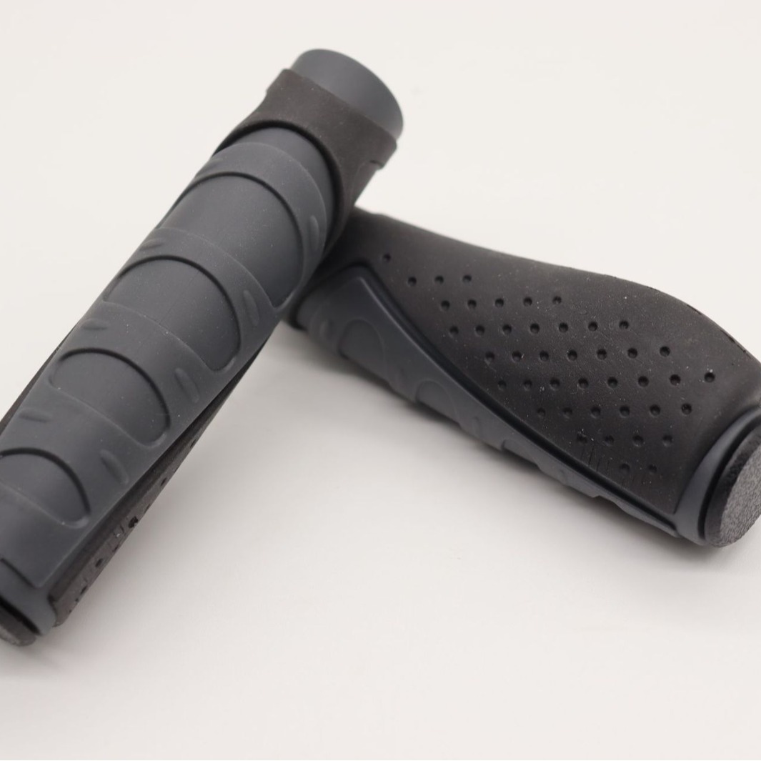 Factory Direct supply bicycle handle cover mountain bike plastic bicycle handle cover road bike handle cover universal handle cover