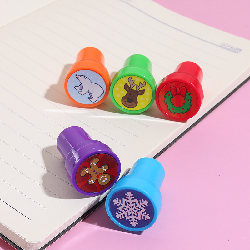 Cross-Border Cute Christmas Series Stamps for Kidsren, Primary School Students, Round Color Stamps, Holiday Reward Gift Stamps