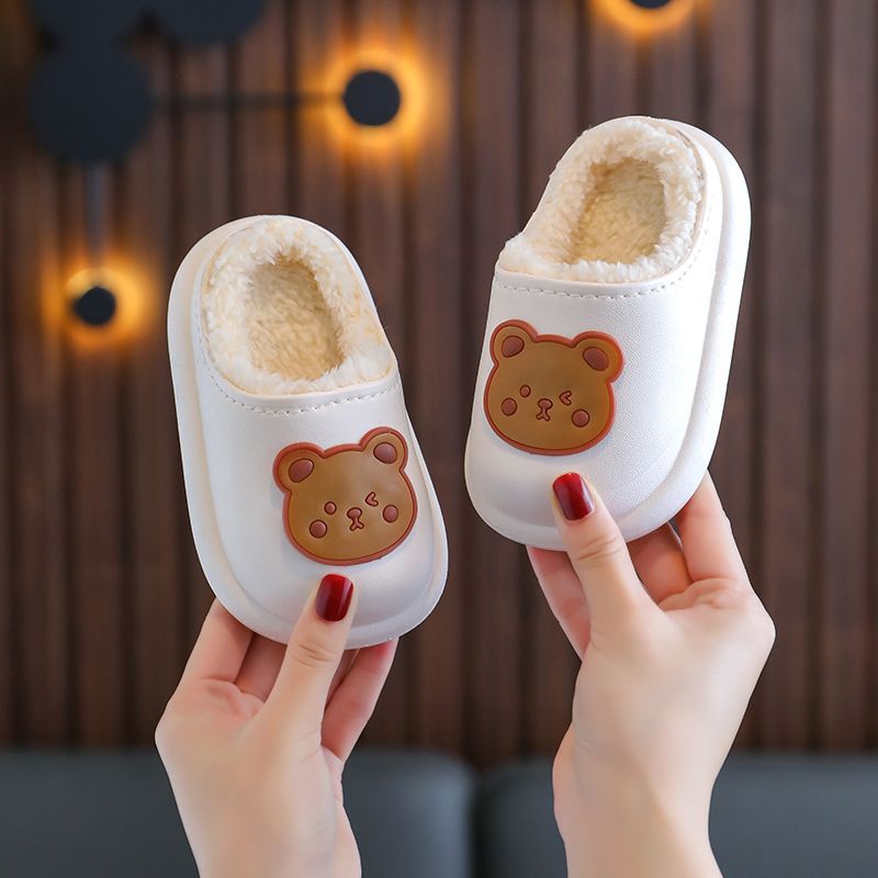 Children's Cotton Slippers for Boys and Girls in Autumn and Winter Cartoon Furry Shoes for Middle and Large Kidsren Baotou Anti-Collision Warm Plush Kidsren's Shoes