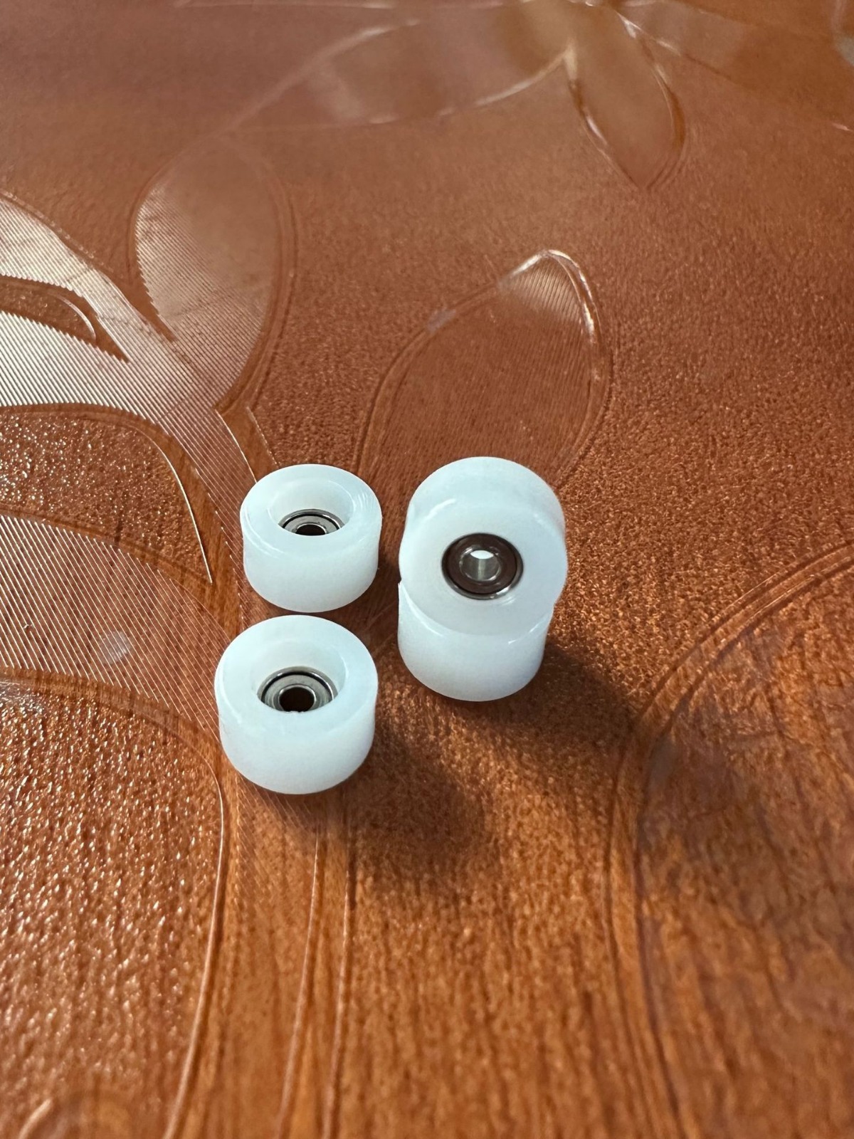 Cross-border Finger Skateboard Universal ABS Spherical Wheel Manual Wheel Domestic High Altitude Turning Bearing Unimpeded Wheel Not Jam Bridge