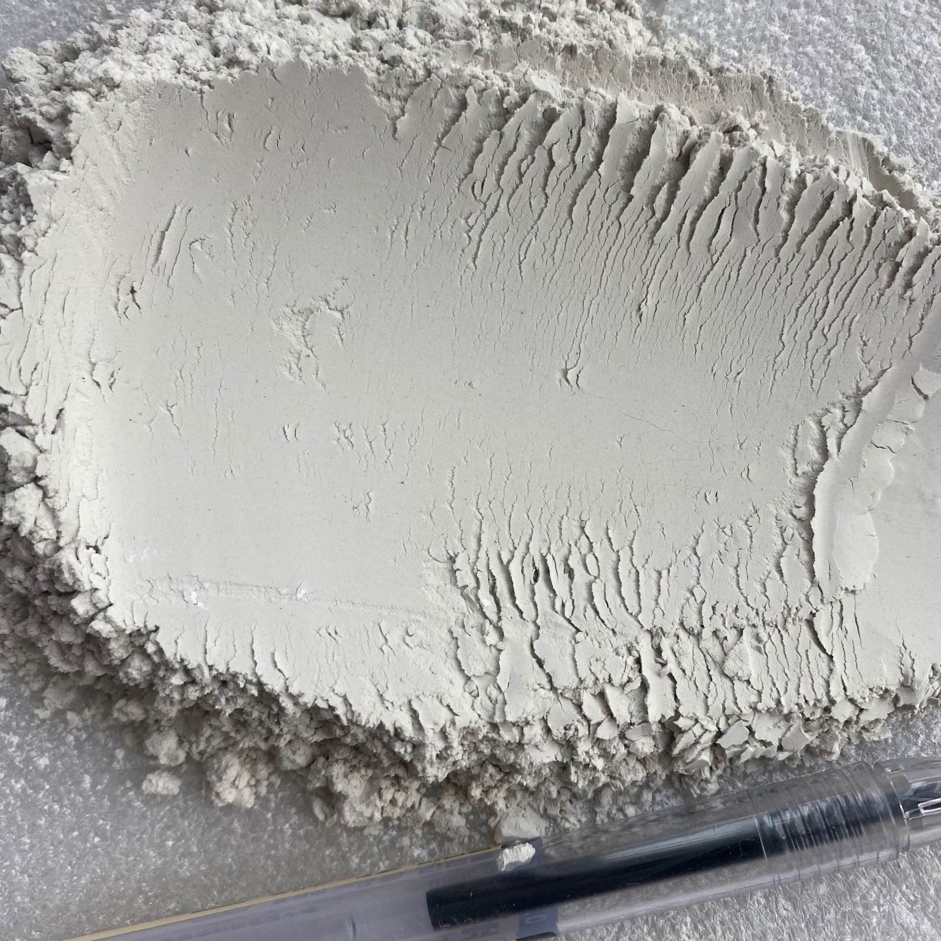 Steel Plant Slag Powder S95 Grade S105 Grade Oil Field Cementing Paving Cement Construction Concrete Slag Micro Powder