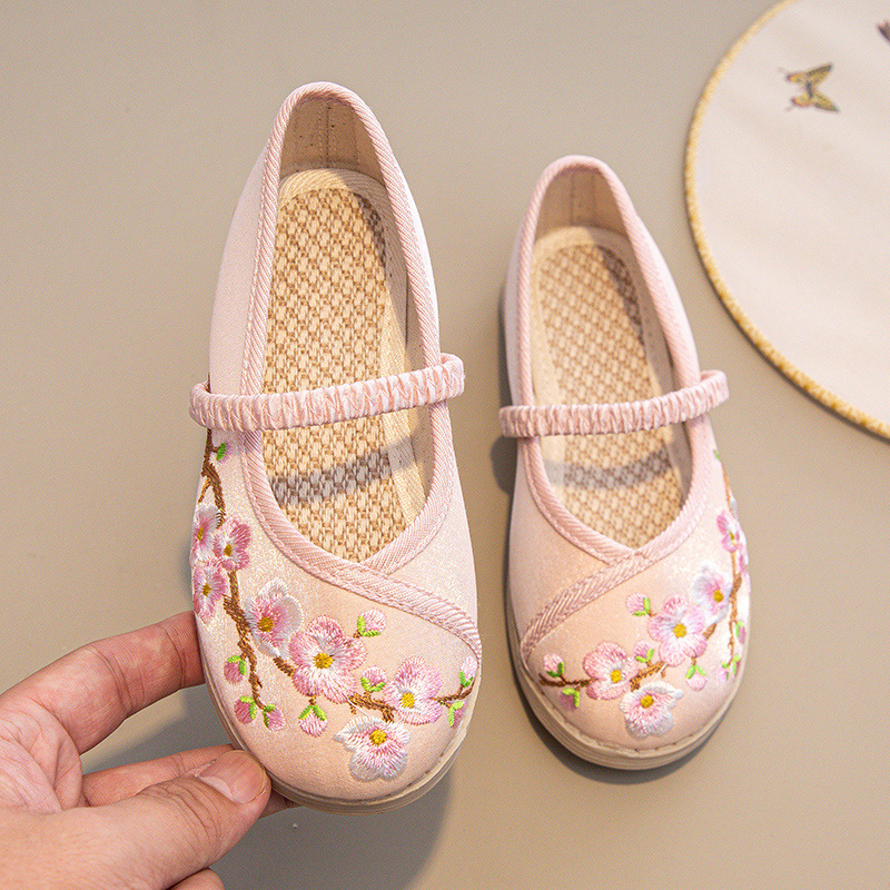 Girls' Hanfu shoes ancient costume children's embroidered shoes ancient style old Beijing handmade cloth shoes little Princess cheongsam Tang suit shoes
